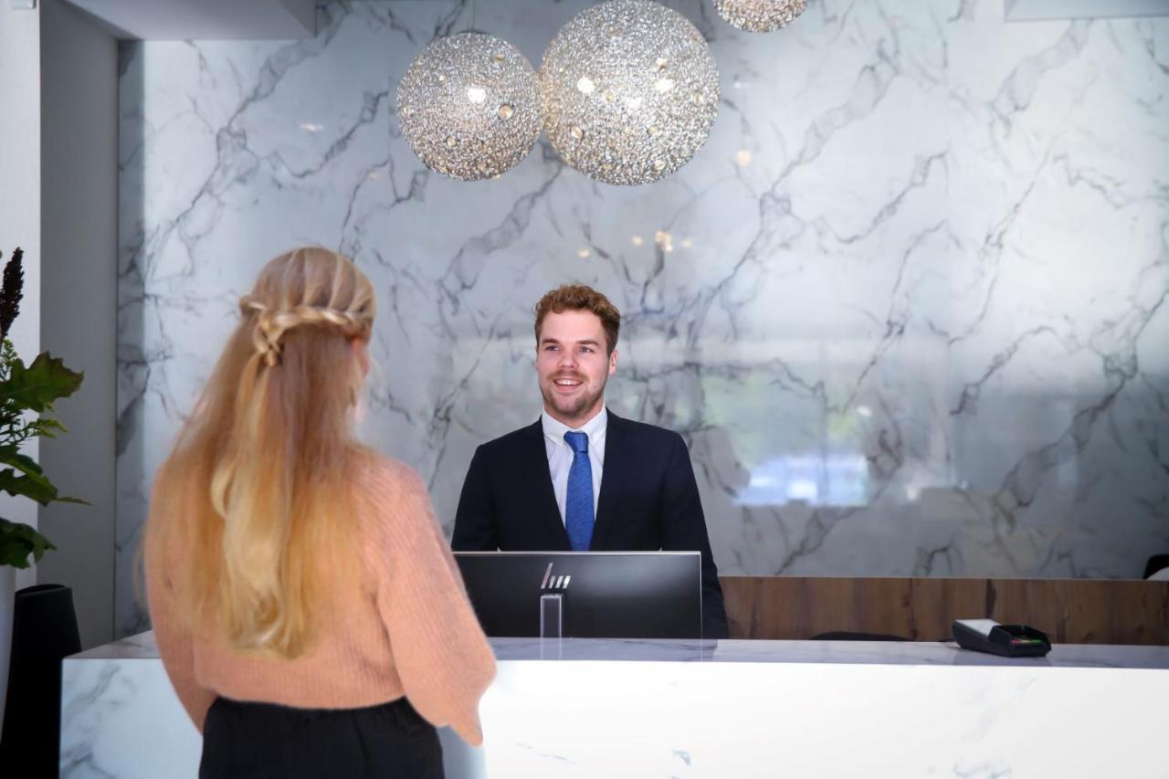 וירינגרוורף Van Der Valk Hotel Wieringermeer מראה חיצוני תמונה