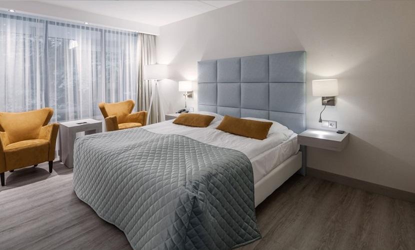 וירינגרוורף Van Der Valk Hotel Wieringermeer מראה חיצוני תמונה