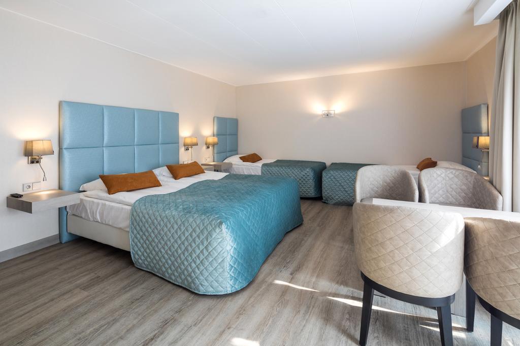 וירינגרוורף Van Der Valk Hotel Wieringermeer מראה חיצוני תמונה