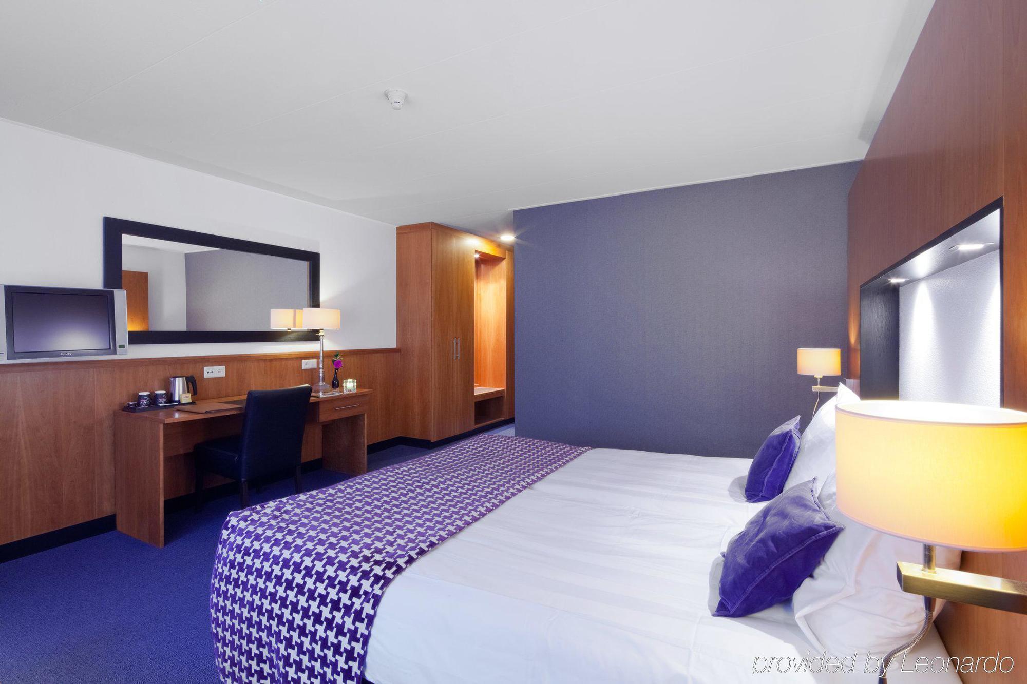 וירינגרוורף Van Der Valk Hotel Wieringermeer מראה חיצוני תמונה