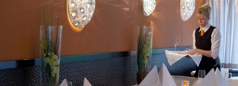 וירינגרוורף Van Der Valk Hotel Wieringermeer מראה חיצוני תמונה