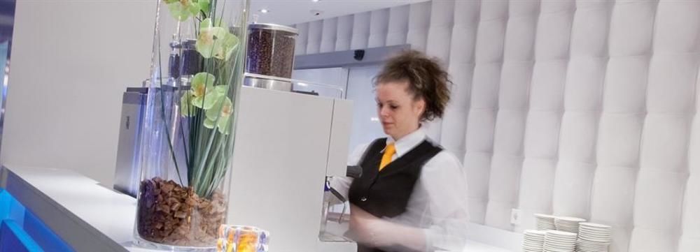 וירינגרוורף Van Der Valk Hotel Wieringermeer מראה חיצוני תמונה